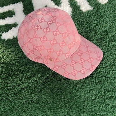 "GG" Caps