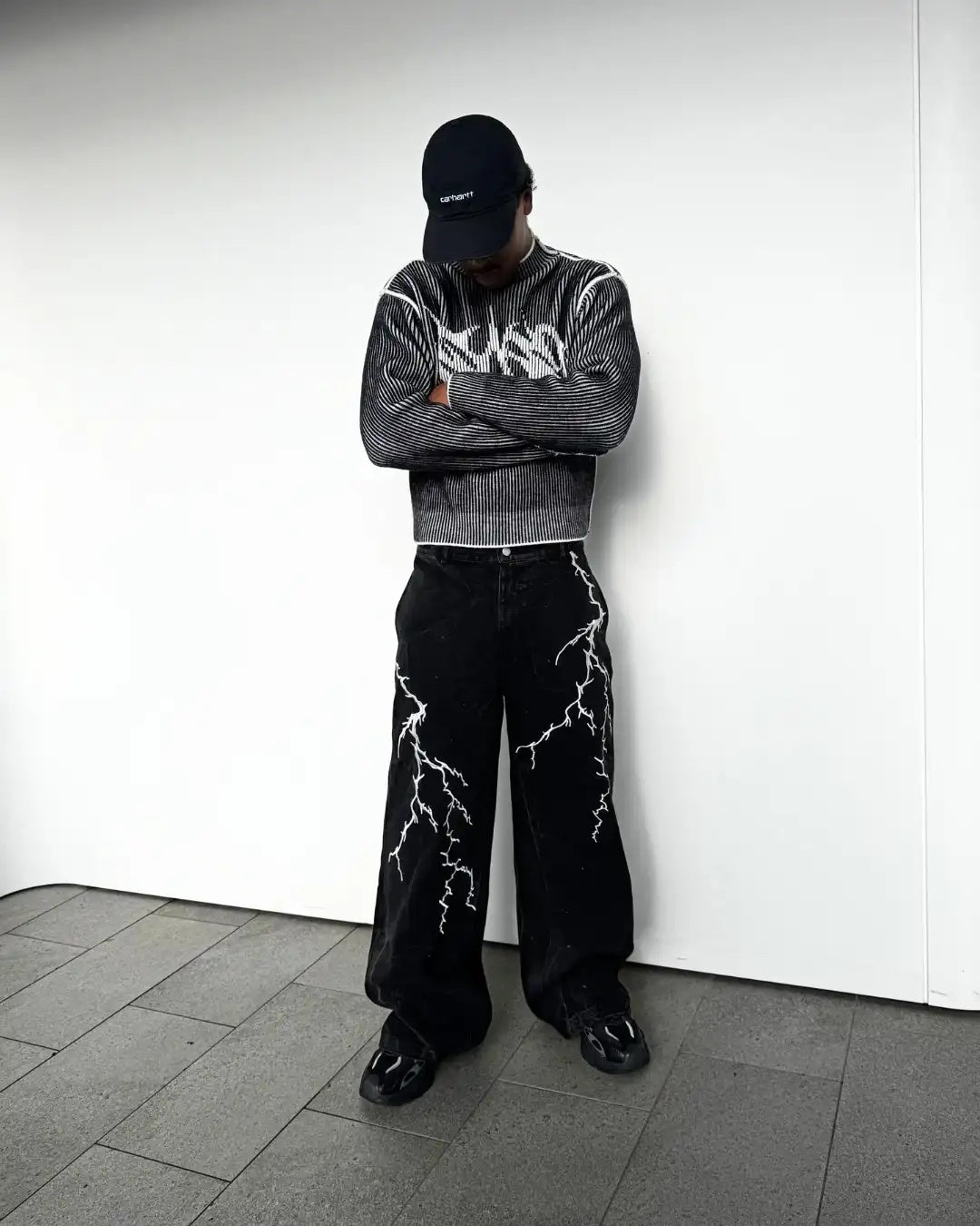 "Raven" Knit