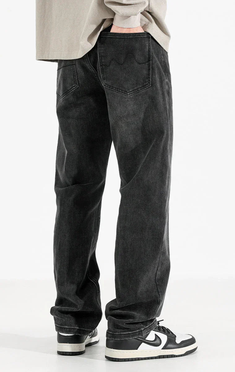 Dark Grey Basic Jeans
