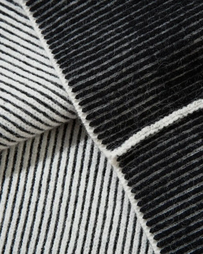 "Raven" Knit